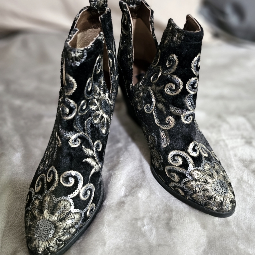 Naughty Monkey Ankle Boot